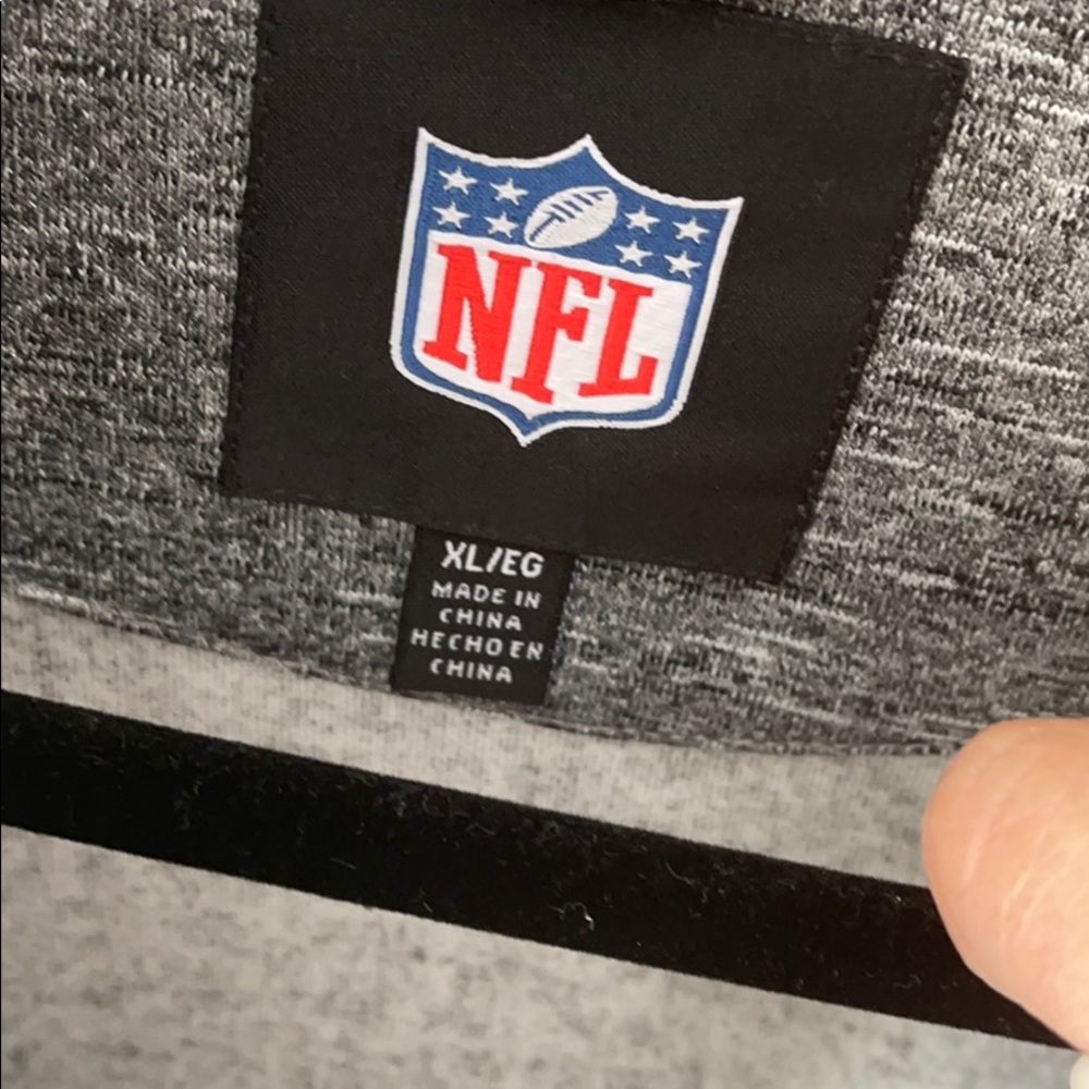 Bears Jacket - Picture 3 of 5